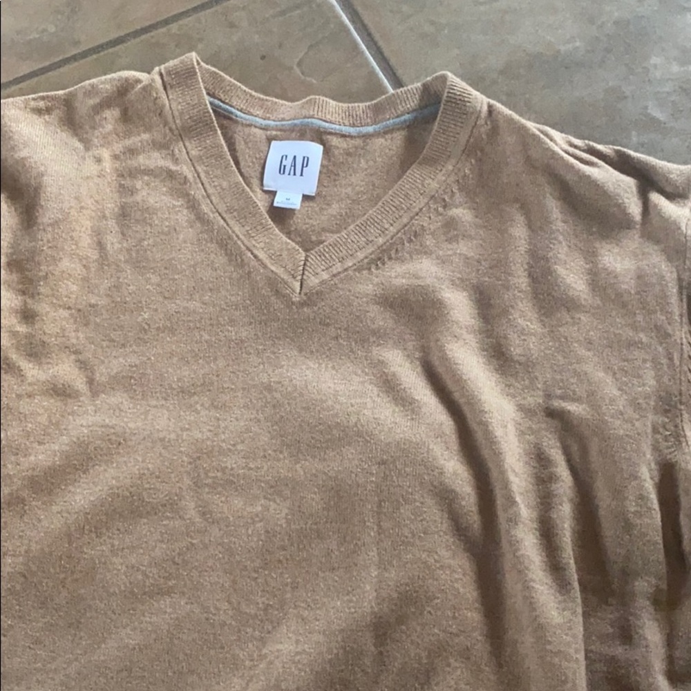 Gap Camel sweater